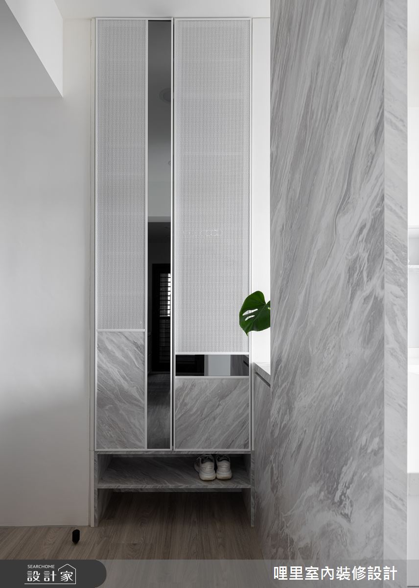 15坪預售屋＿現代簡約風玄關案例圖片＿哩里室內裝修設計有限公司＿哩里_27之1