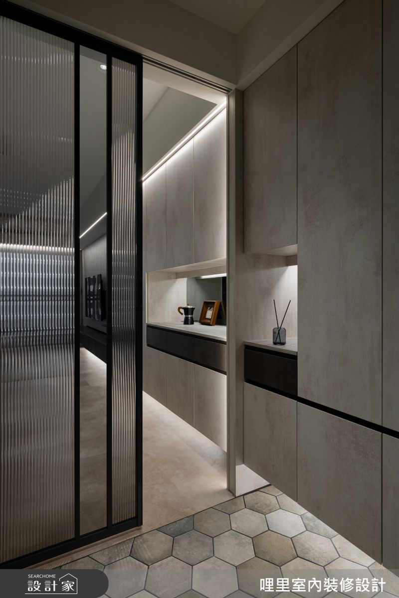 30坪新成屋(5年以下)＿現代風玄關案例圖片＿哩里室內裝修設計有限公司＿哩里_45.霧映序章之1