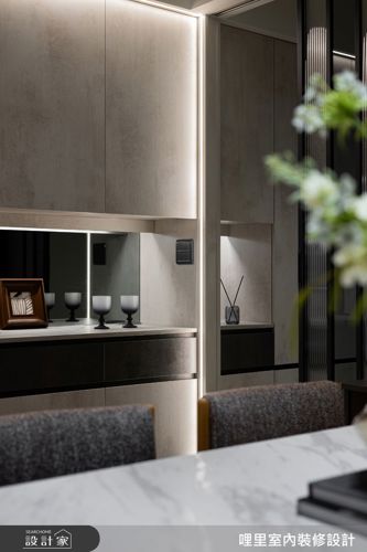 哩里_45.霧映序章_現代風