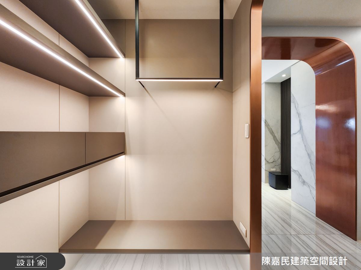 60坪毛胚屋＿美式風玄關儲藏室案例圖片＿陳嘉民建築空間設計＿陳嘉民_28之5