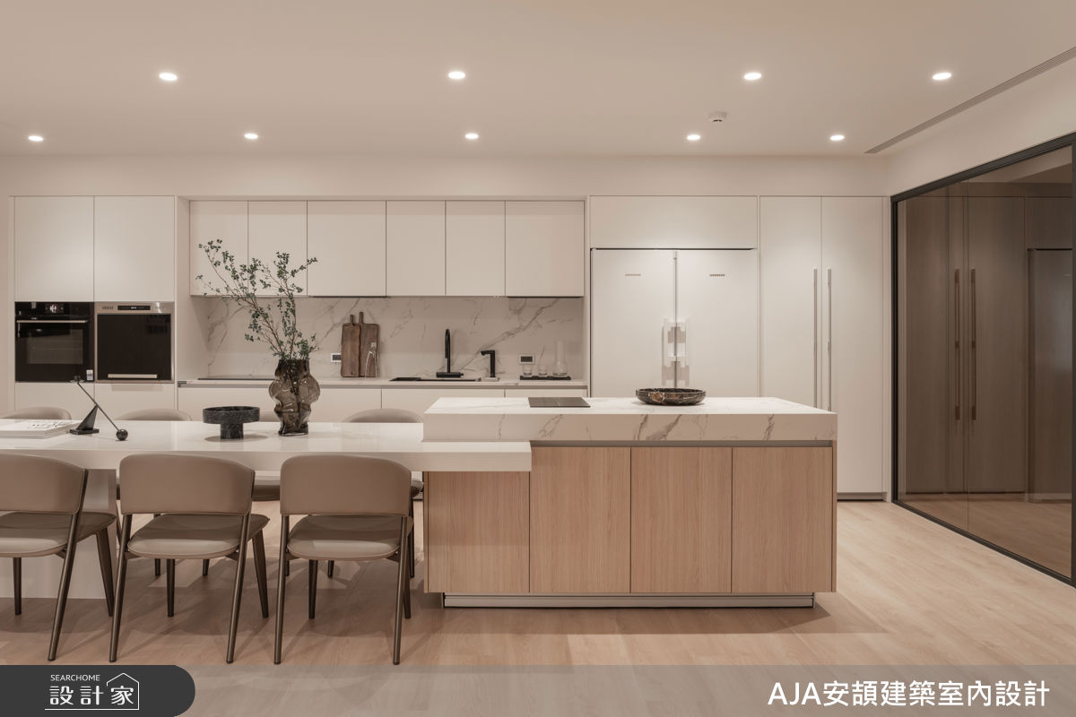 300坪毛胚屋＿現代風餐廳中島案例圖片＿AJA安頡建築室內設計＿安頡_The Royal Village House|現代奢華透天別墅之4
