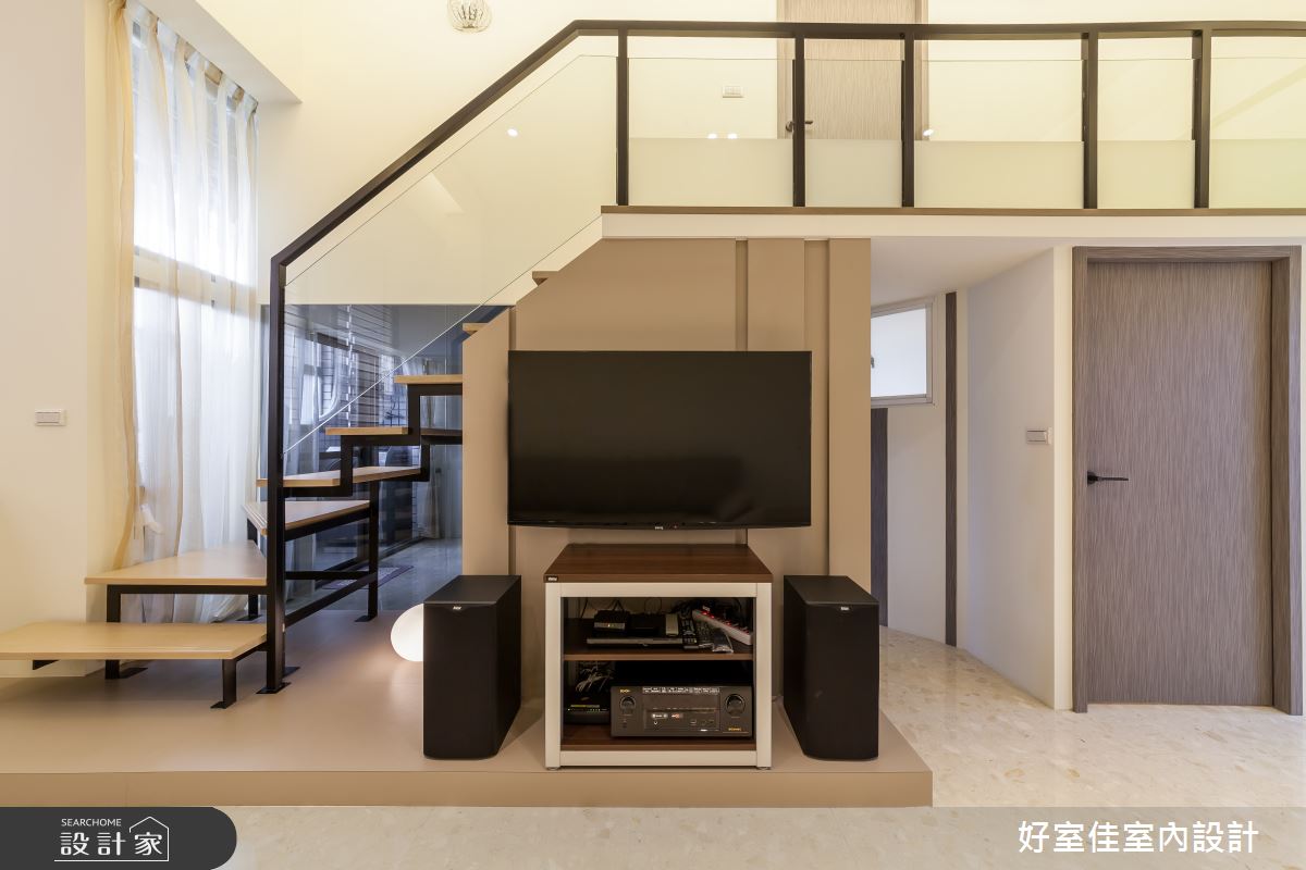 31坪中古屋(5~15年)＿簡約風客廳樓梯案例圖片＿好室佳室內設計＿好室佳_時尚挑高設計好宅之8