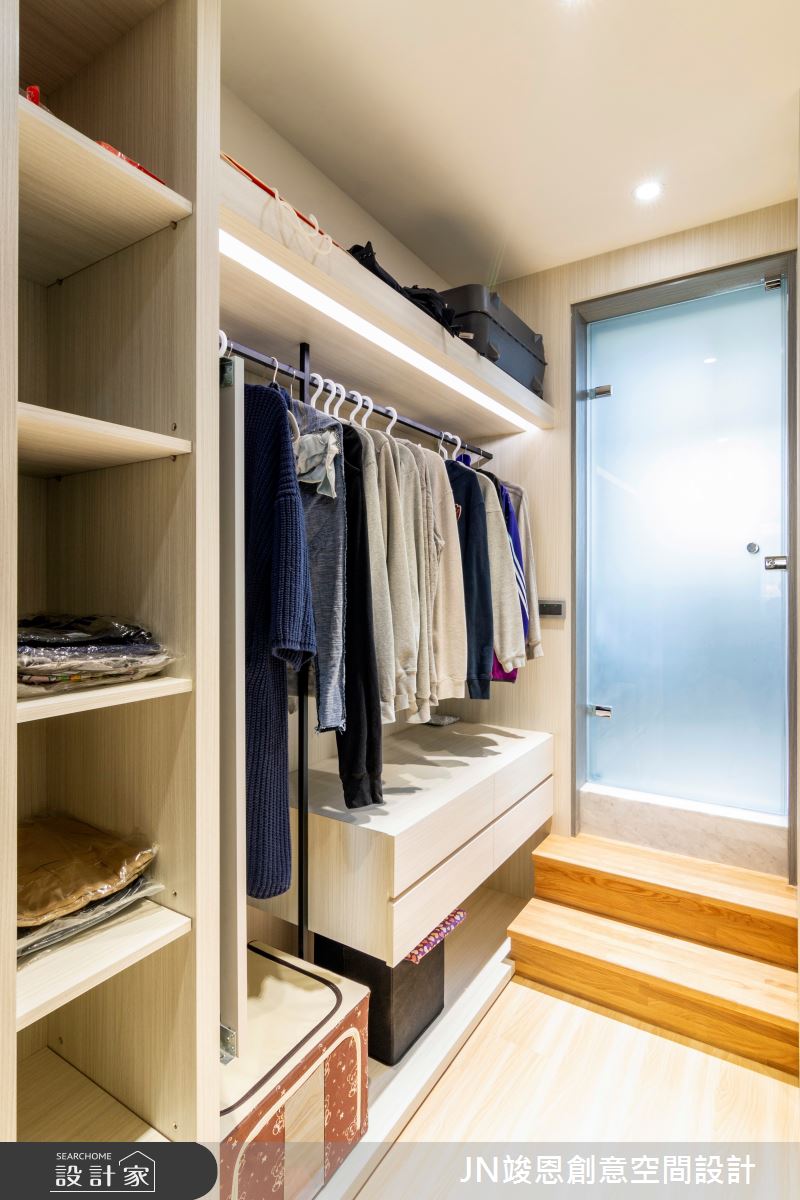 18坪老屋(31~40年)＿現代風更衣間案例圖片＿JN竣恩創意空間設計＿竣恩_7_王宅之8