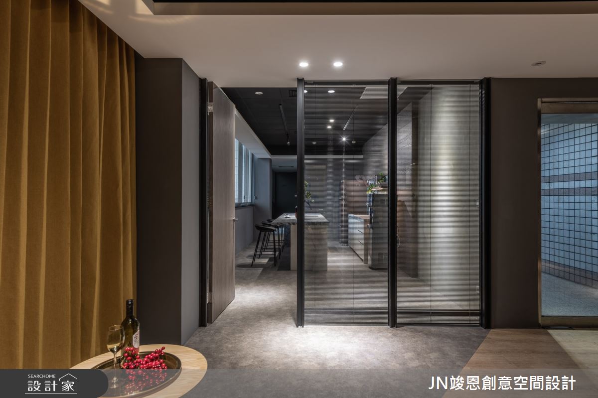 100坪老屋(16~30年)＿混搭風商業空間案例圖片＿JN竣恩創意空間設計＿竣恩_13_商辦之2