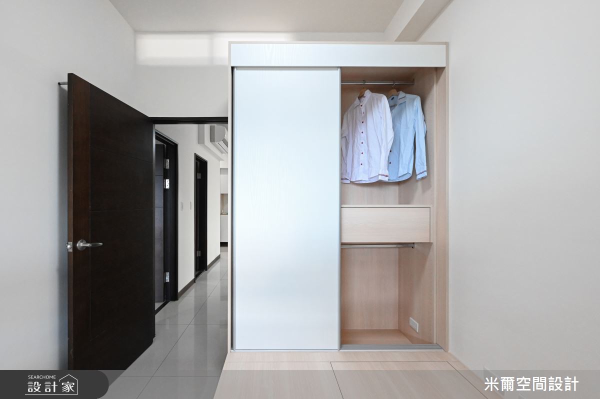 25坪新成屋(5年以下)＿現代風更衣間儲藏室案例圖片＿米爾空間設計＿米爾_超站S_台北大同之12