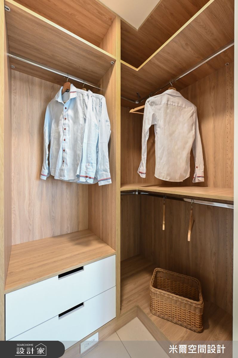 25坪新成屋(5年以下)＿現代風更衣間儲藏室案例圖片＿米爾空間設計＿米爾_超站S_台北大同之16