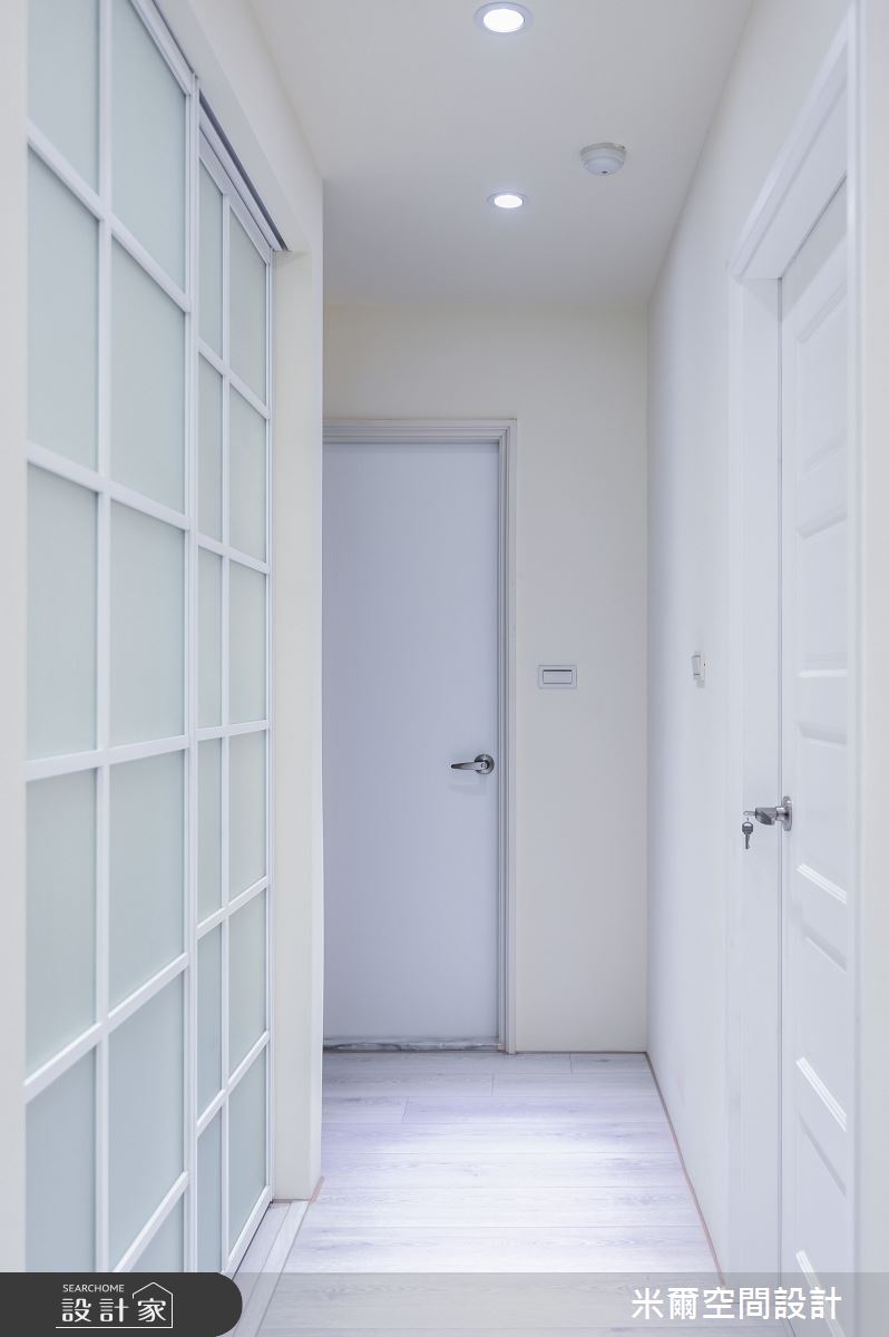 25坪中古屋(5~15年)＿北歐風走廊案例圖片＿米爾空間設計＿米爾_四君子_新竹竹北之24