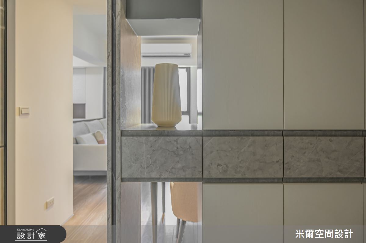 28坪中古屋(5~15年)＿現代北歐風玄關案例圖片＿米爾空間設計＿米爾_金鋐微美_新竹市之2