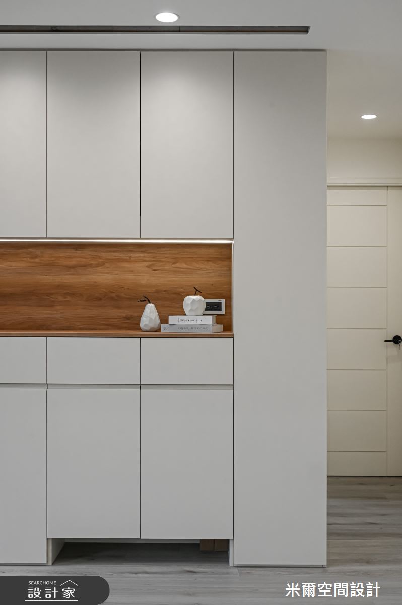 25坪新成屋(5年以下)＿奶油風客廳案例圖片＿米爾空間設計＿米爾_春福賦格_新竹香山之5