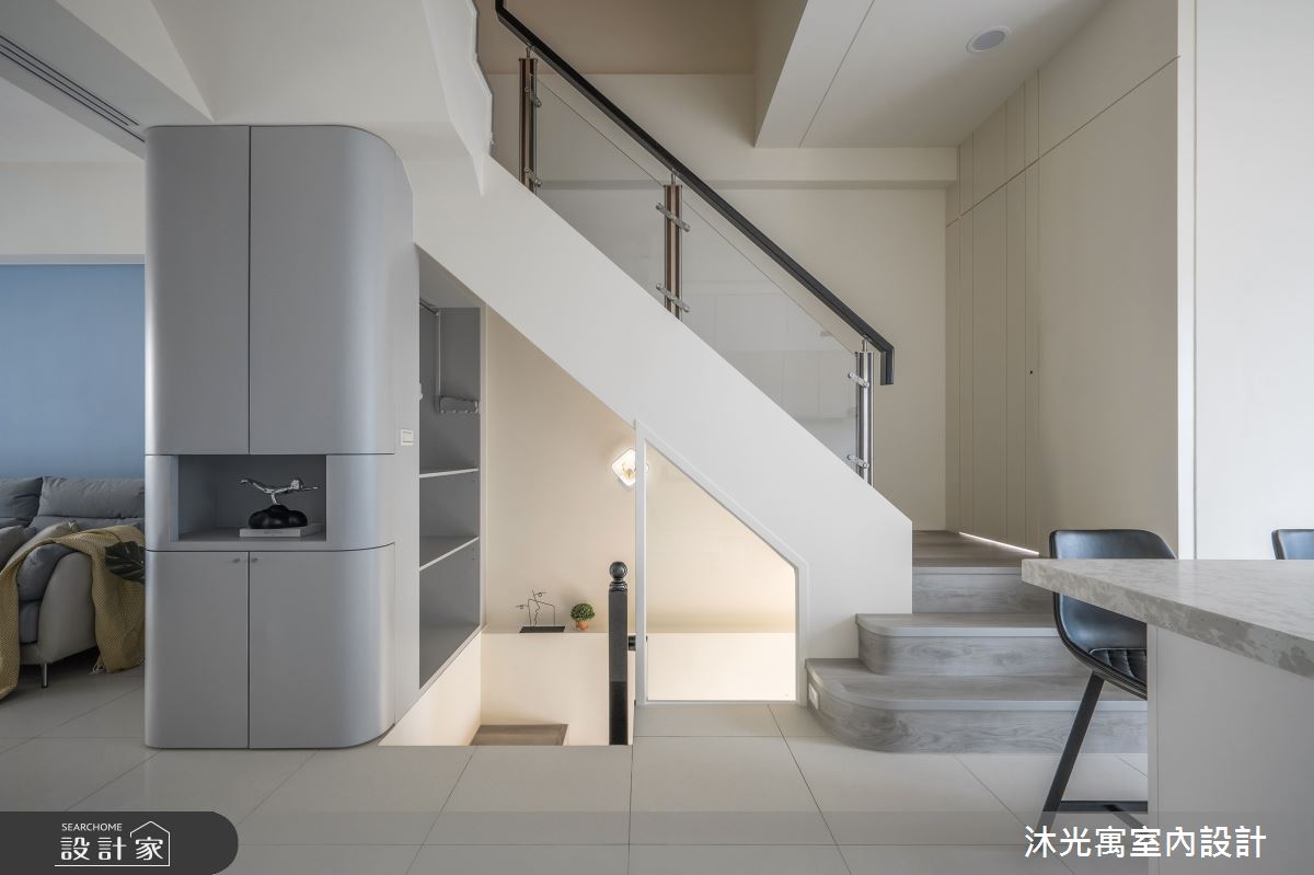 72坪新成屋(5年以下)＿現代風餐廳樓梯中島案例圖片＿沐光寓室內設計＿沐光寓_10之14