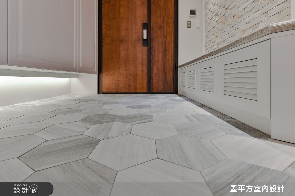 44坪新成屋(5年以下)＿混搭風玄關案例圖片＿墨平方室內設計裝修有限公司＿墨平方_15之4