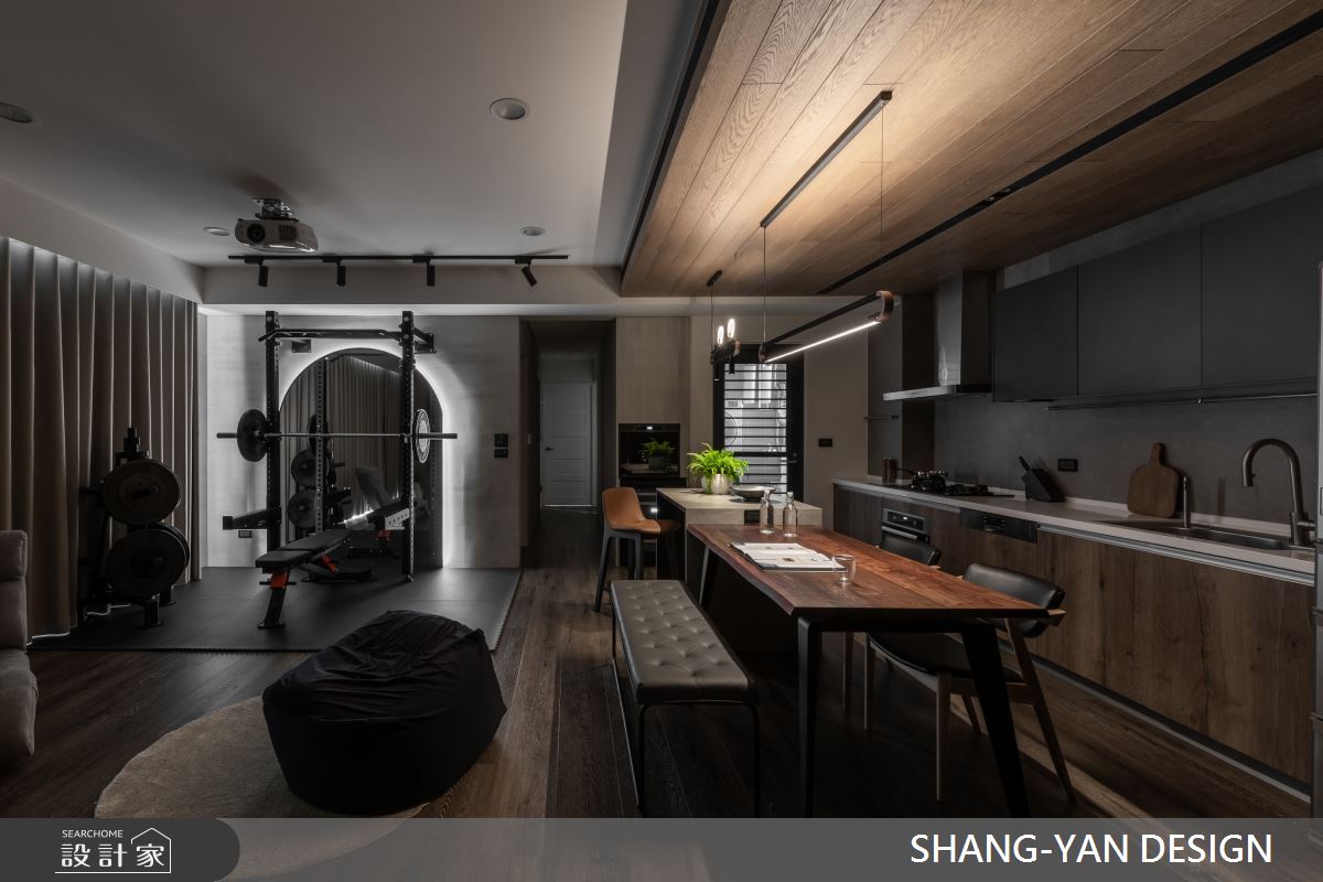 30坪新成屋(5年以下)＿現代風客廳餐廳廚房家庭健身房中島案例圖片＿上硯空間建築＿上硯_游心之所之17