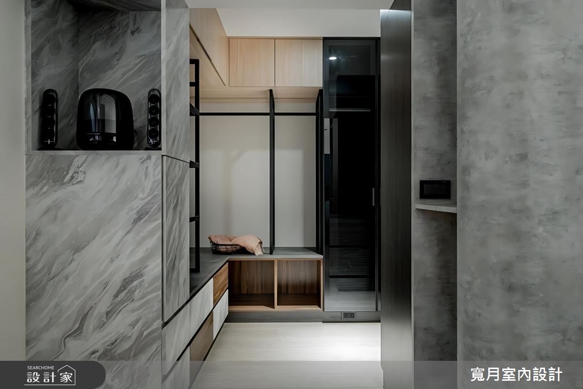 52坪預售屋＿現代風更衣間案例圖片＿寬月室內裝修設計股份有限公司＿寬月_22｜沐光之19