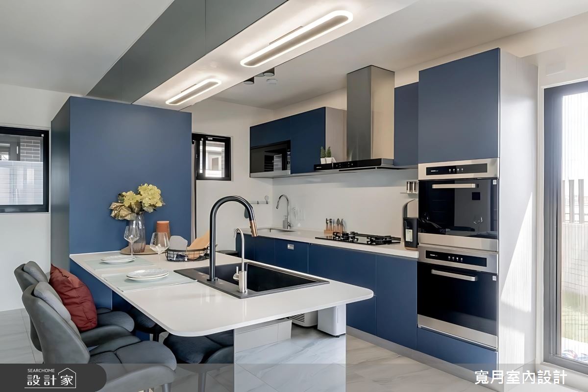 52坪預售屋＿現代風廚房中島案例圖片＿寬月室內裝修設計股份有限公司＿寬月_22｜沐光之13