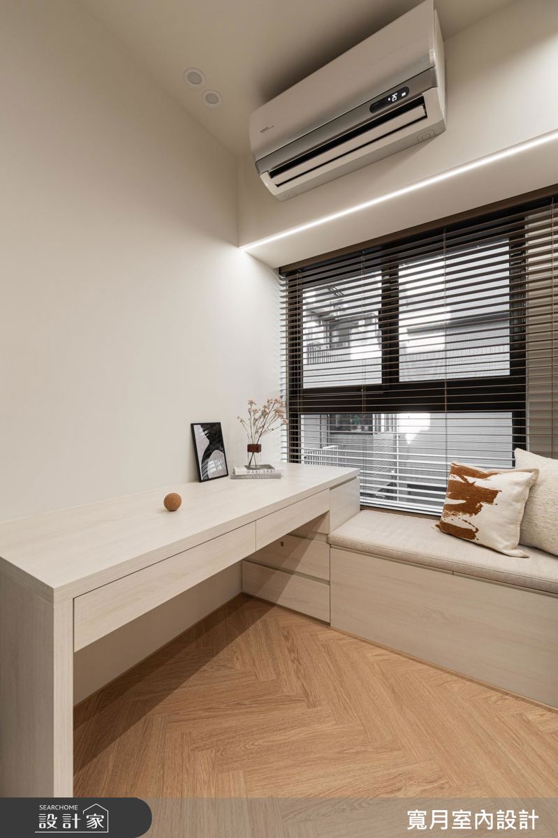 13坪新成屋(5年以下)＿奶茶風更衣間臥榻案例圖片＿寬月室內裝修設計股份有限公司＿寬月_34｜沐光・映白・寧謐之17