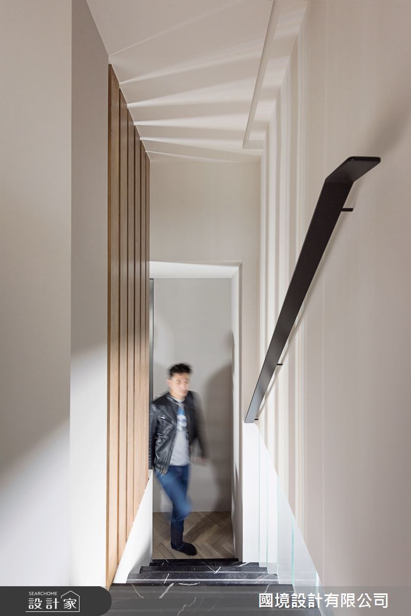 23坪新成屋(5年以下)＿現代風樓梯案例圖片＿國境設計有限公司＿國境設計中心—堆疊之13