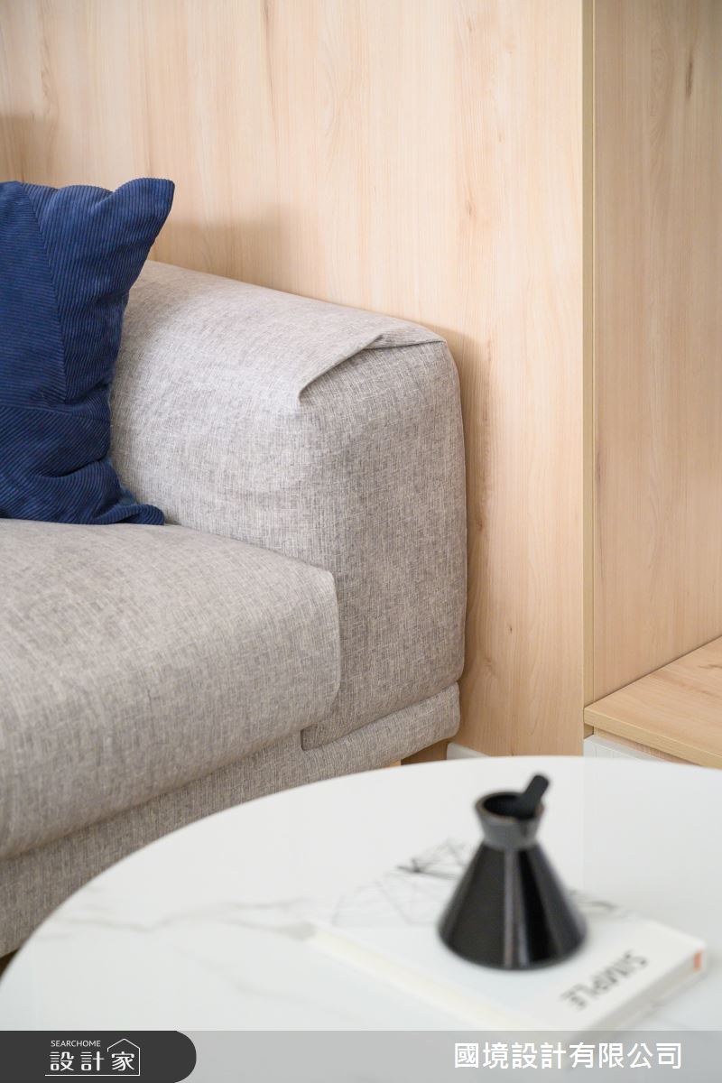 8坪新成屋(5年以下)＿簡約風客廳案例圖片＿國境設計有限公司＿國境設計中心—圓角之12