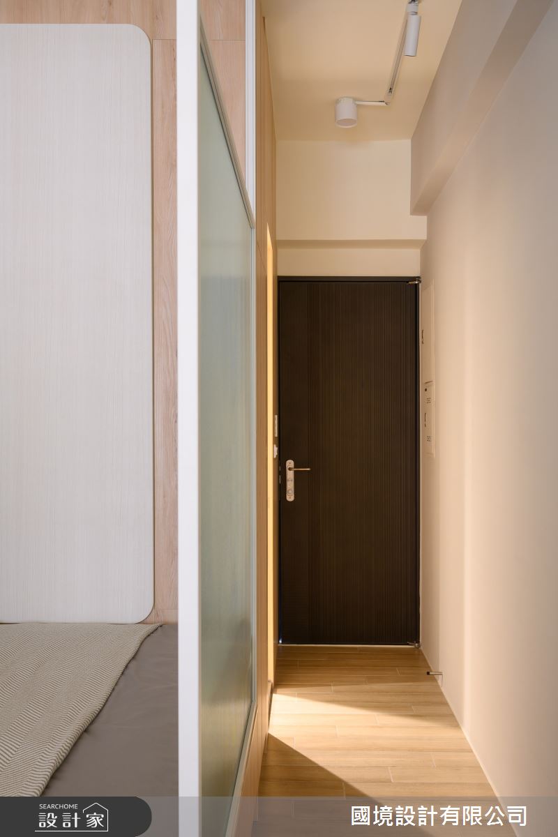 8坪新成屋(5年以下)＿簡約風玄關走廊案例圖片＿國境設計有限公司＿國境設計中心—圓角之6