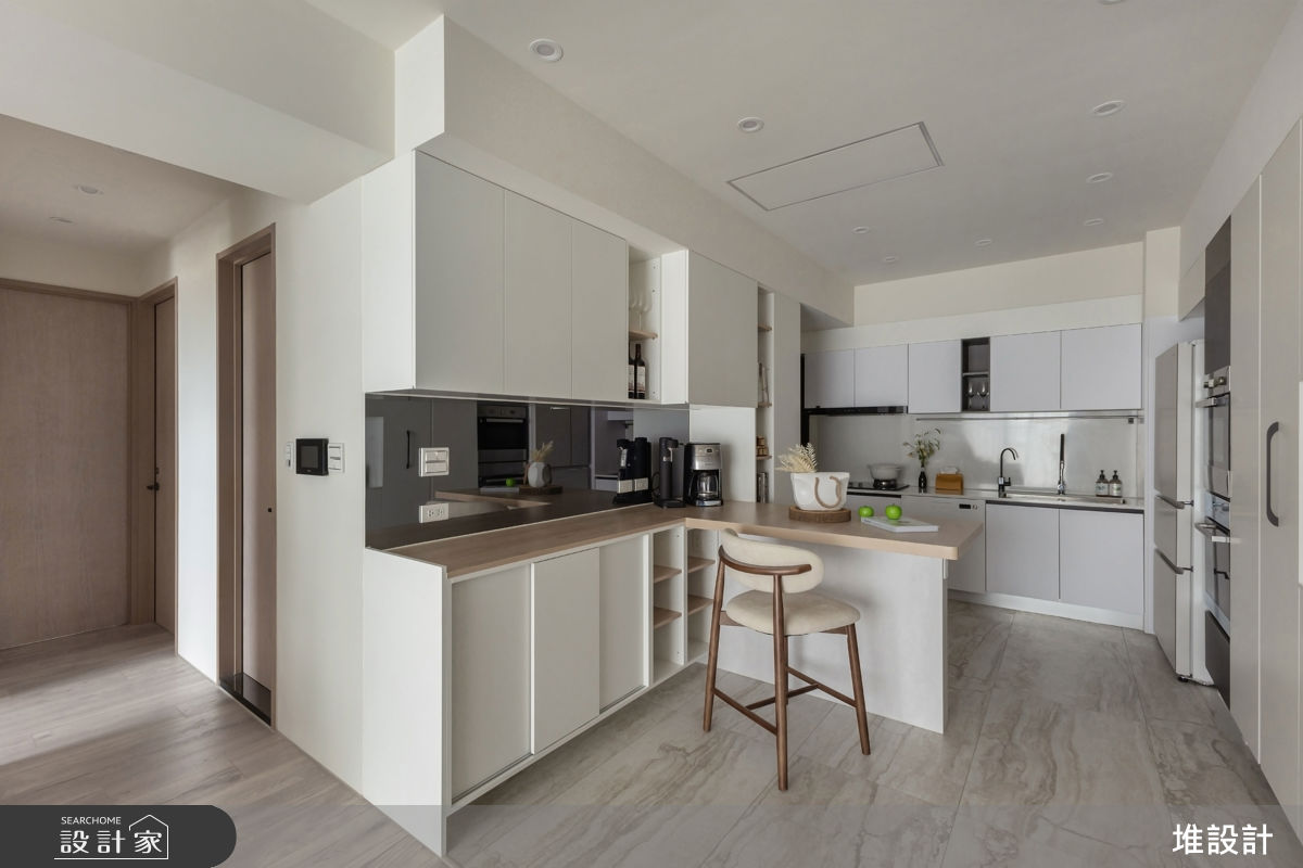 50坪新成屋(5年以下)＿現代簡約風餐廳廚房吧檯中島案例圖片＿堆設計室內裝修＿堆設計_24之3