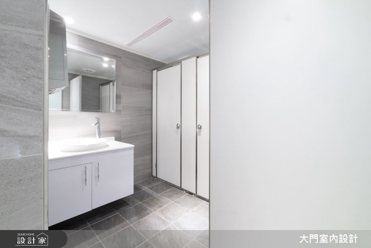 200坪中古屋(5~15年)＿簡約風浴室案例圖片＿大門室內裝修設計工程有限公司＿大門_大門×熊熊來運動之19
