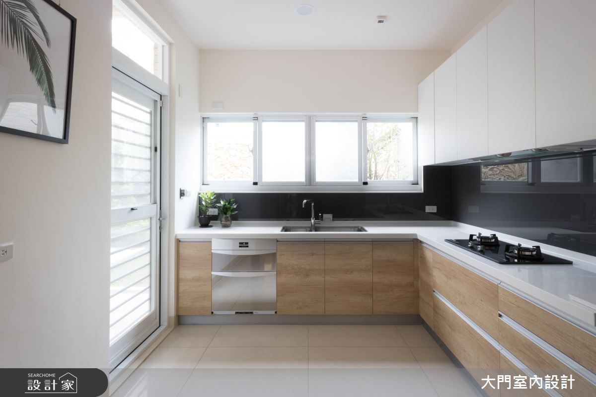 90坪新成屋(5年以下)＿混搭風廚房案例圖片＿大門室內裝修設計工程有限公司＿大門_貨櫃屋之家之7