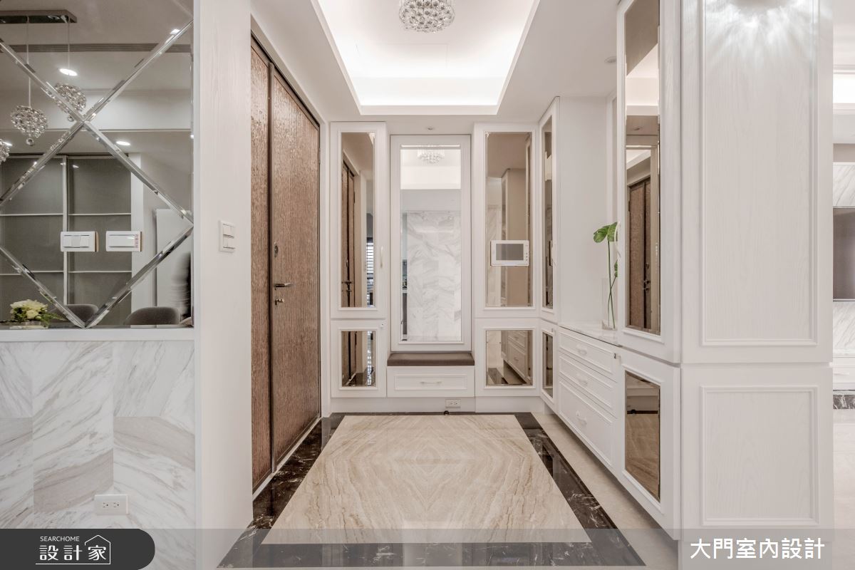 46坪新成屋(5年以下)＿新古典玄關案例圖片＿大門室內裝修設計工程有限公司＿大門_黛西布坎南之3