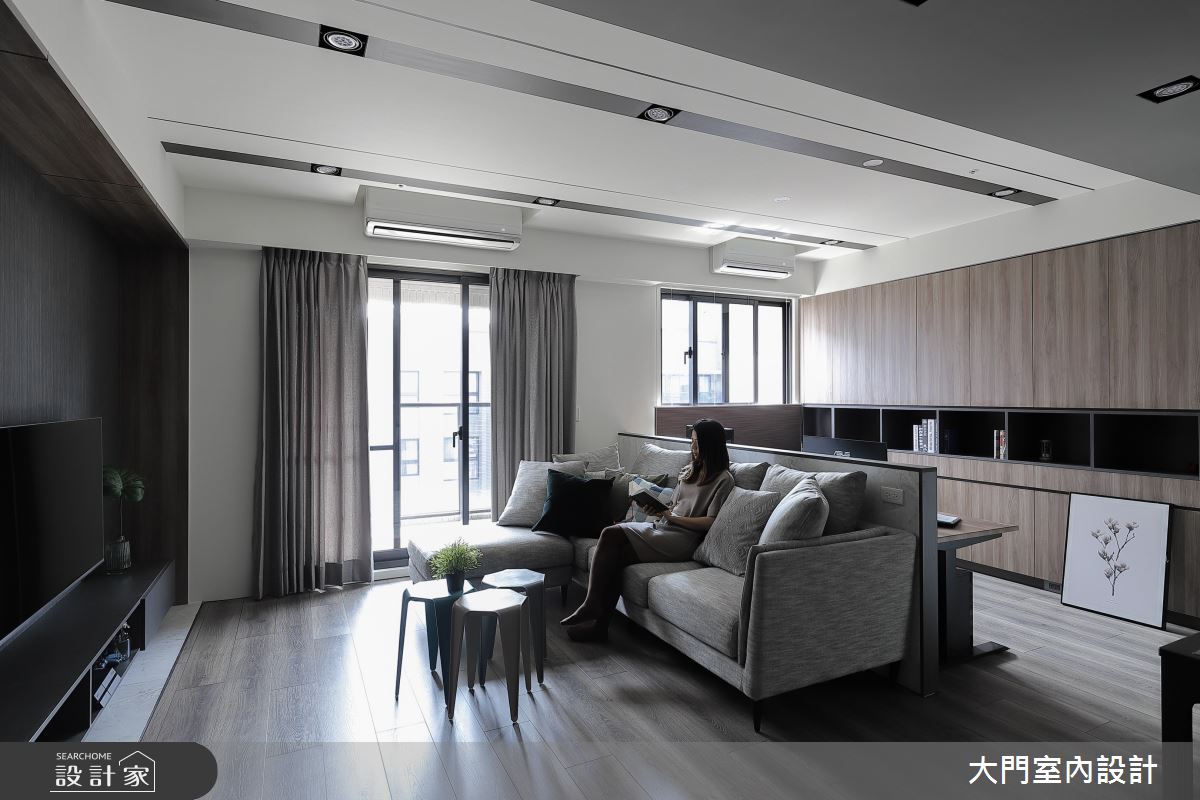 32坪新成屋(5年以下)＿現代風客廳案例圖片＿大門室內裝修設計工程有限公司＿大門_午夜藍調之7