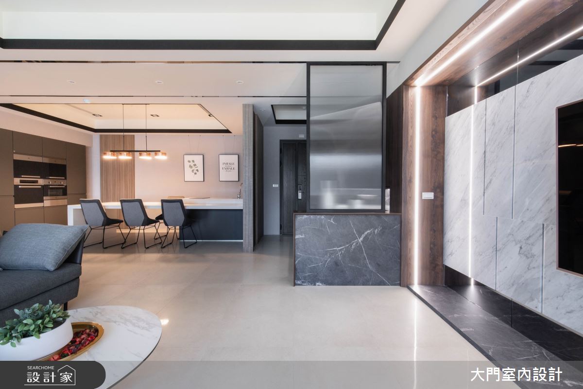 77坪新成屋(5年以下)＿現代風客廳案例圖片＿大門室內裝修設計工程有限公司＿大門_太平・郭象・逍遙之7