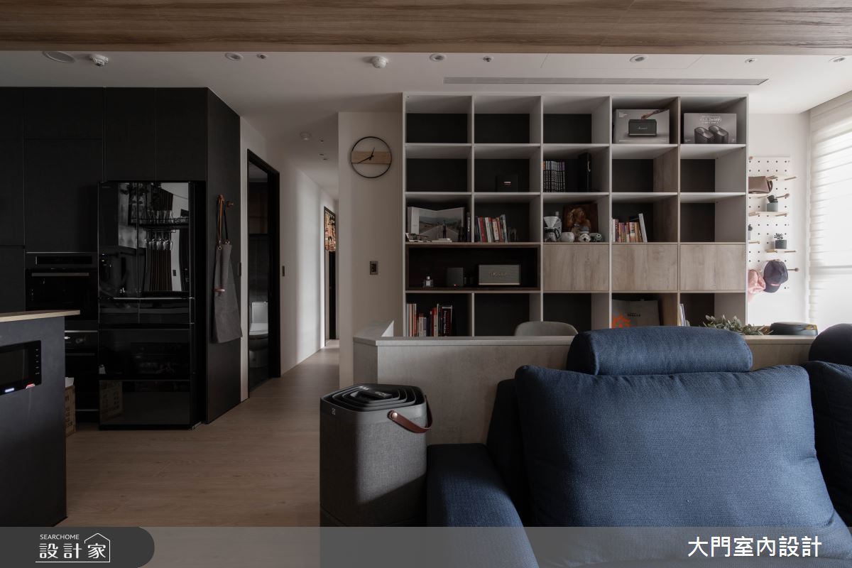 45坪新成屋(5年以下)＿現代風客廳案例圖片＿大門室內裝修設計工程有限公司＿大門_詹姆斯貝之12