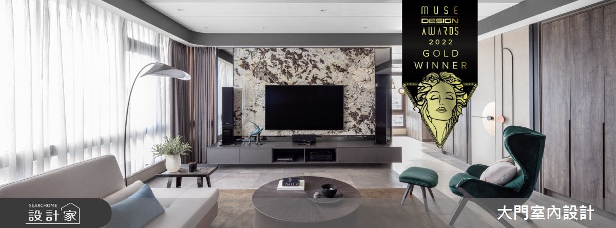 82坪中古屋(5~15年)＿現代風客廳案例圖片＿大門室內裝修設計工程有限公司＿大門_直曲・浮雋之1