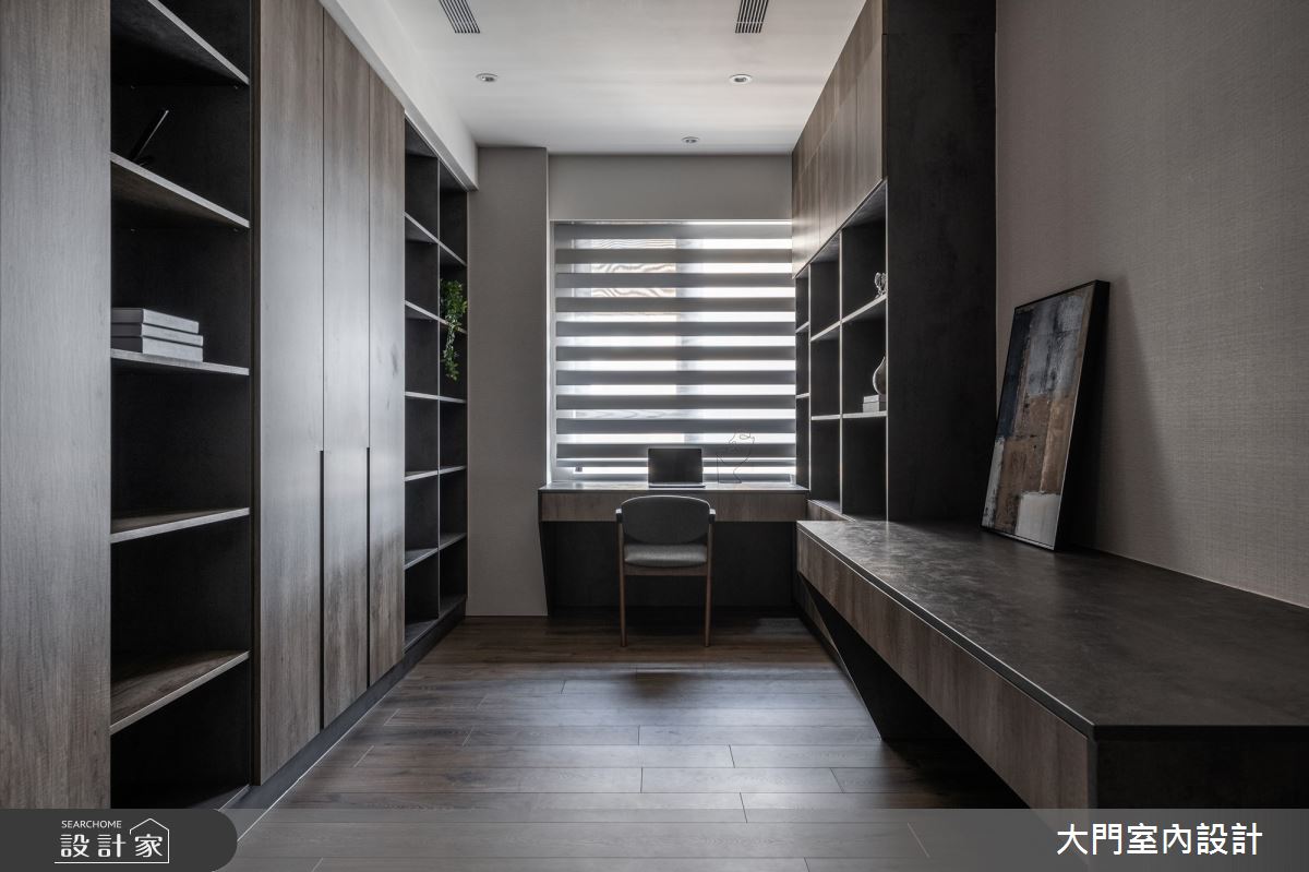 43坪中古屋(5~15年)＿現代風書房案例圖片＿大門室內裝修設計工程有限公司＿大門_質域・淬鍊之14
