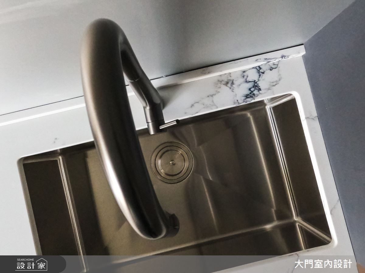 45坪新成屋(5年以下)＿現代風商業空間案例圖片＿大門室內裝修設計工程有限公司＿大門_森朵楠梓旗艦店之30