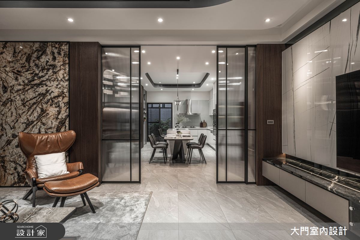 109坪新成屋(5年以下)＿現代風客廳餐廳廚房案例圖片＿大門室內裝修設計工程有限公司＿大門_灼灼・金罍之5