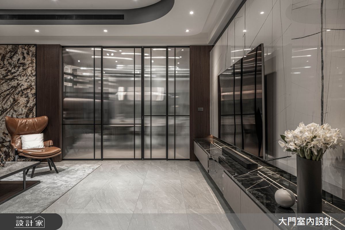 109坪新成屋(5年以下)＿現代風客廳餐廳廚房案例圖片＿大門室內裝修設計工程有限公司＿大門_灼灼・金罍之7