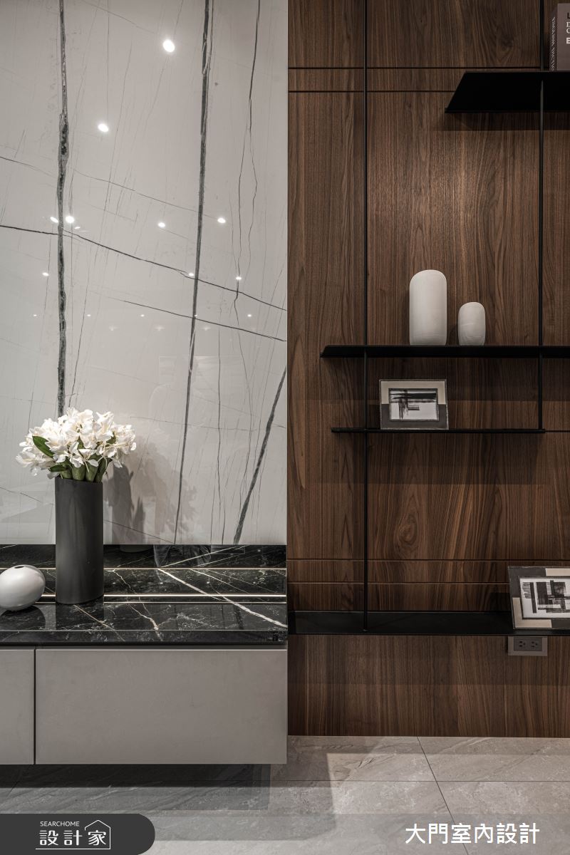 109坪新成屋(5年以下)＿現代風客廳案例圖片＿大門室內裝修設計工程有限公司＿大門_灼灼・金罍之8