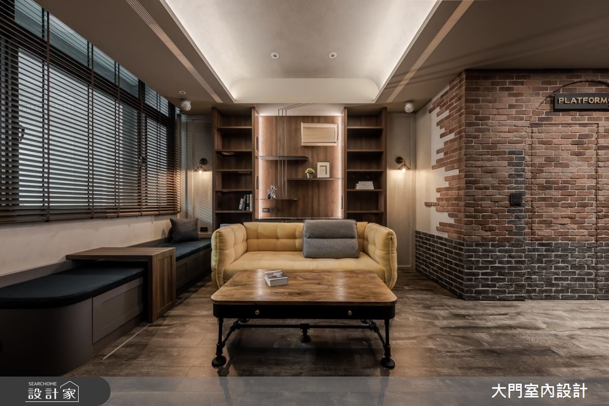 65坪新成屋(5年以下)＿美式風客廳臥榻案例圖片＿大門室內裝修設計工程有限公司＿大門_安平H宅之4