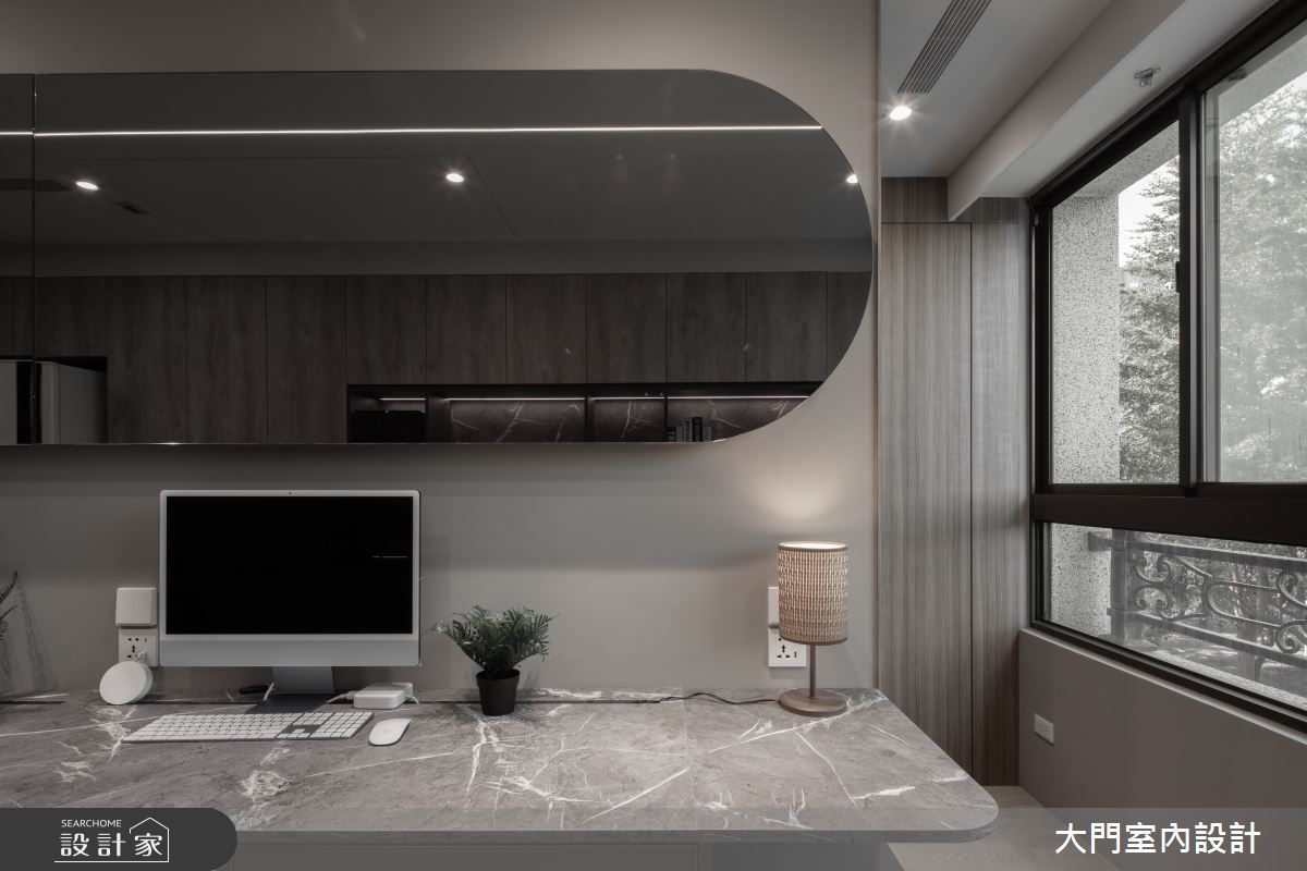 16坪中古屋(5~15年)＿現代風書房工作區案例圖片＿大門室內裝修設計工程有限公司＿大門_睦凝・瓦茲之10