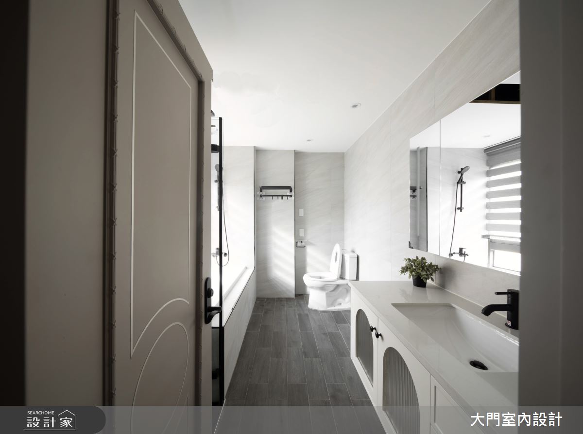 30坪中古屋(5~15年)＿美式風浴室案例圖片＿大門室內裝修設計工程有限公司＿大門_羅南之16