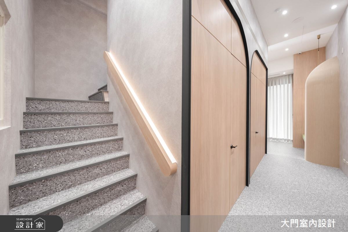 27坪中古屋(5~15年)＿現代風商業空間案例圖片＿大門室內裝修設計工程有限公司＿大門_心藝所之7