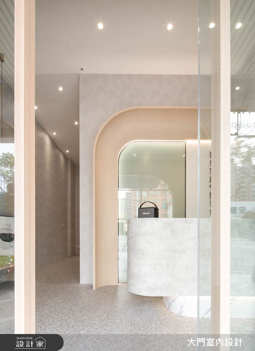 27坪中古屋(5~15年)＿現代風商業空間案例圖片＿大門室內裝修設計工程有限公司＿大門_心藝所之1