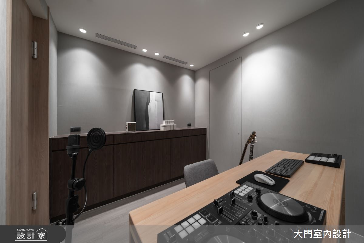 40坪新成屋(5年以下)＿現代風工作區案例圖片＿大門室內裝修設計工程有限公司＿大門_御伽草紙之34