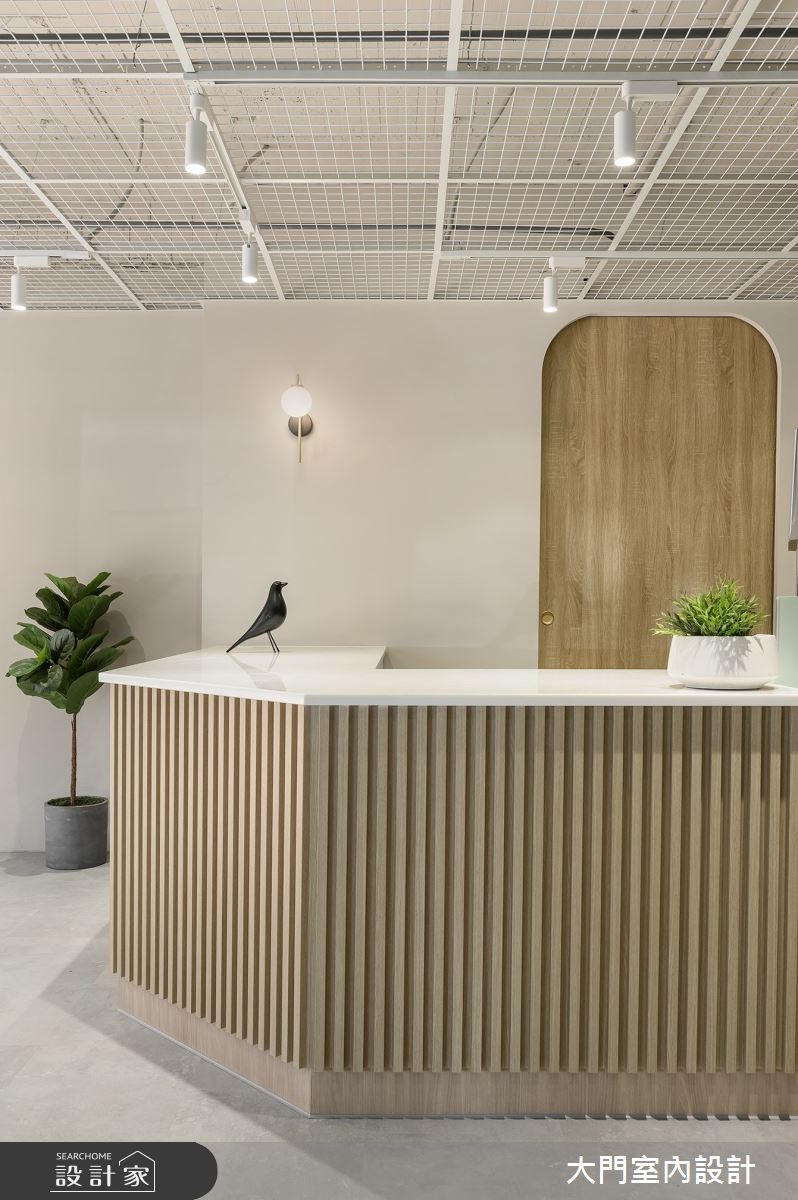 30坪老屋(41~50年)＿現代風商業空間案例圖片＿大門室內裝修設計工程有限公司＿大門_動物園．入入之5