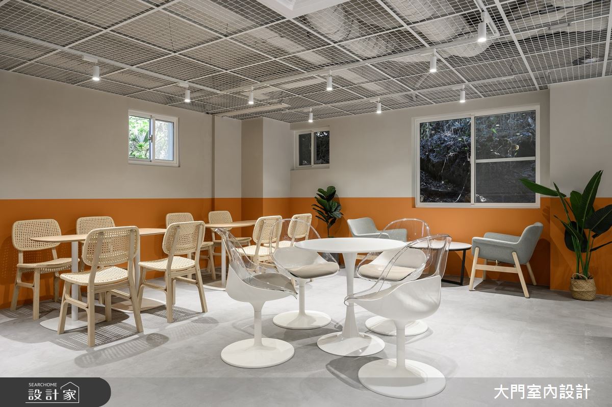 30坪老屋(41~50年)＿現代風商業空間案例圖片＿大門室內裝修設計工程有限公司＿大門_動物園．入入之10