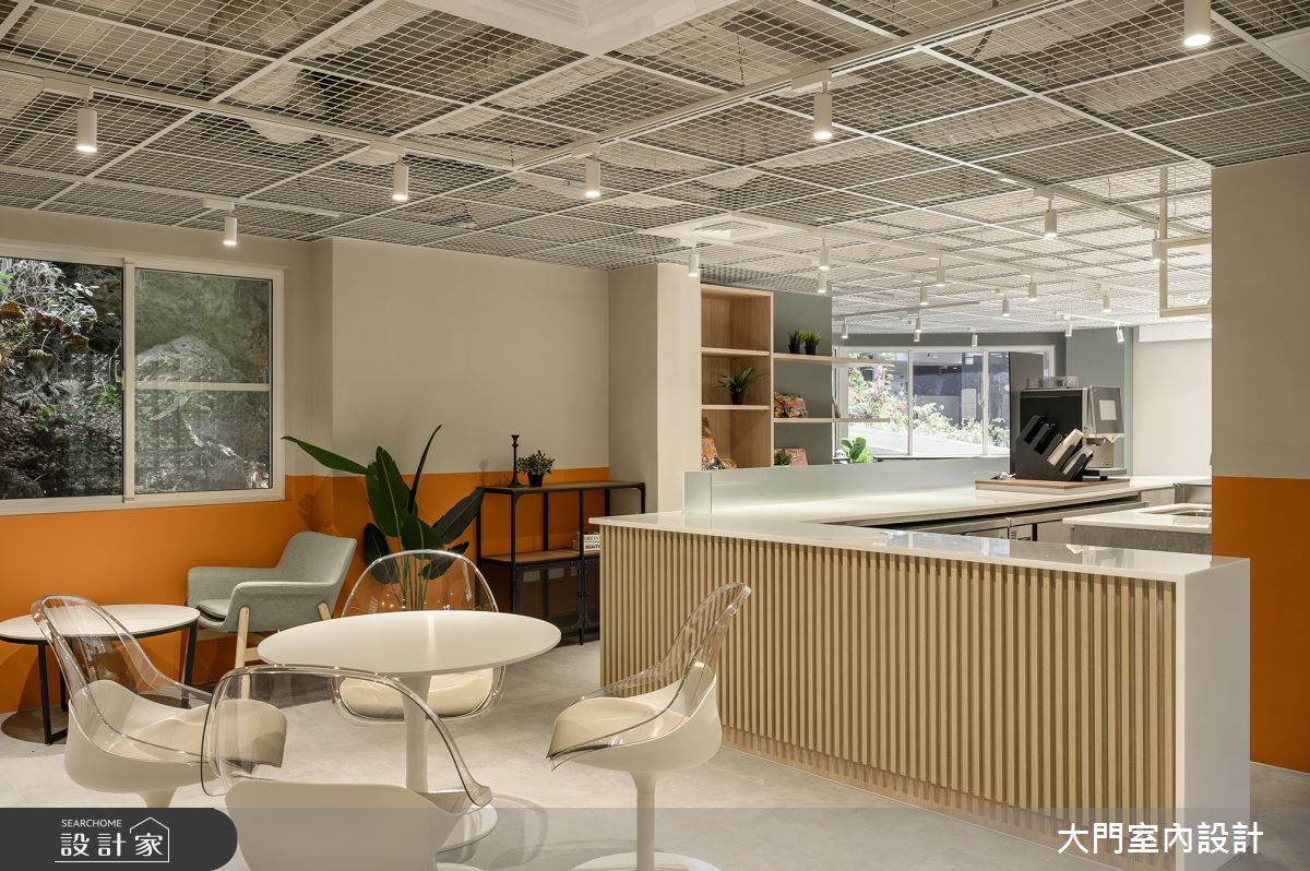 30坪老屋(41~50年)＿現代風商業空間案例圖片＿大門室內裝修設計工程有限公司＿大門_動物園．入入之12