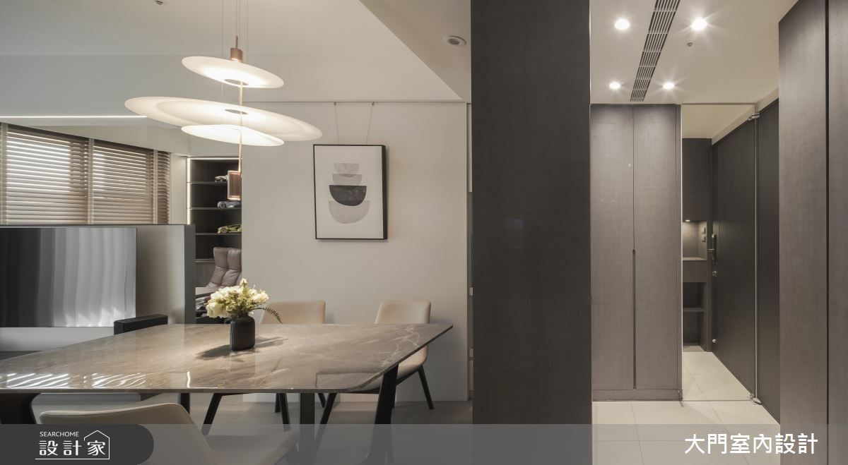 25坪新成屋(5年以下)＿美式風玄關餐廳案例圖片＿大門室內裝修設計工程有限公司＿大門_費茲之1