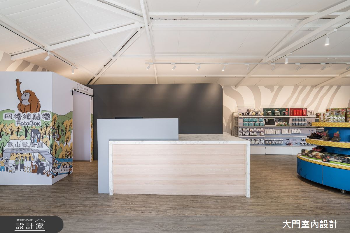 30坪老屋(41~50年)＿現代風商業空間案例圖片＿大門室內裝修設計工程有限公司＿大門_動物園．啵得廚房之10
