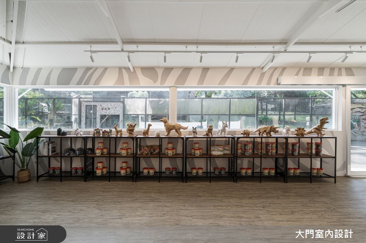 30坪老屋(41~50年)＿現代風商業空間案例圖片＿大門室內裝修設計工程有限公司＿大門_動物園．啵得廚房之7