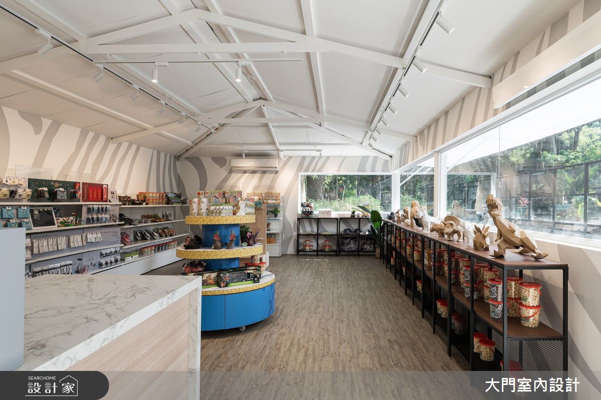 30坪老屋(41~50年)＿現代風商業空間案例圖片＿大門室內裝修設計工程有限公司＿大門_動物園．啵得廚房之11