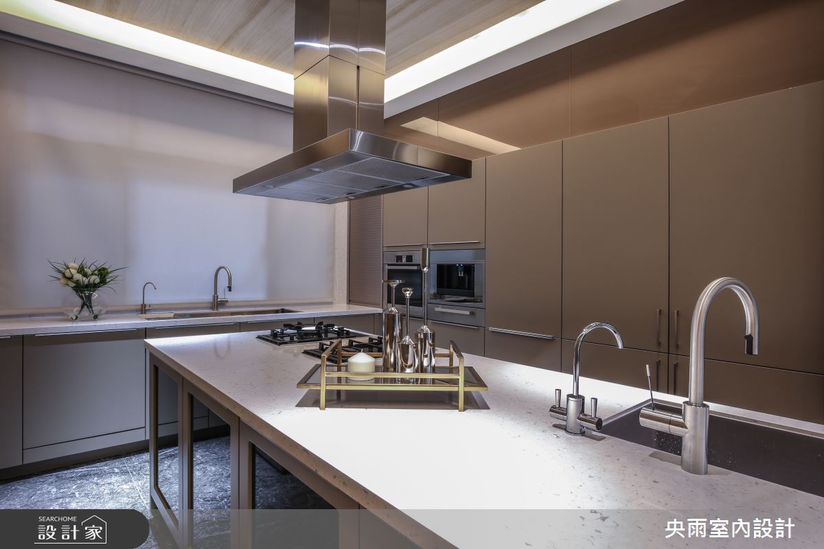 150坪中古屋(5~15年)＿美式風格廚房中島案例圖片＿央雨室內設計＿央雨_台中獨立森林_美式風格之12