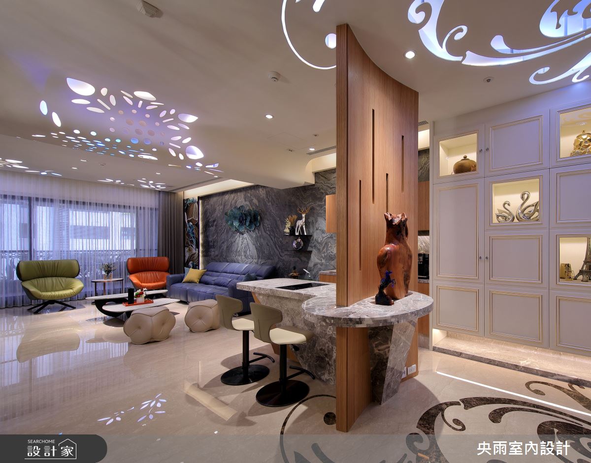 80坪新成屋(5年以下)＿新潮歐式風格玄關客廳中島案例圖片＿央雨室內設計＿央雨_台中七期_榮耀世紀_新潮歐式風格之3